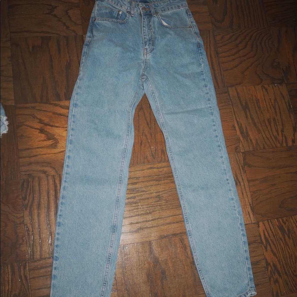 Ragged Brand Jeans with Rip under Butt